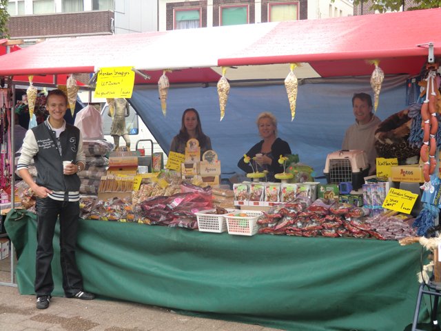 2011-07-30 braderie HvH